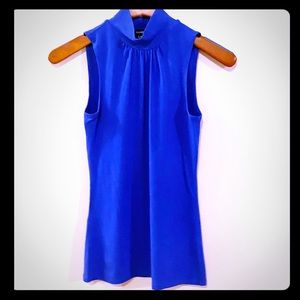 Express sleeveless top